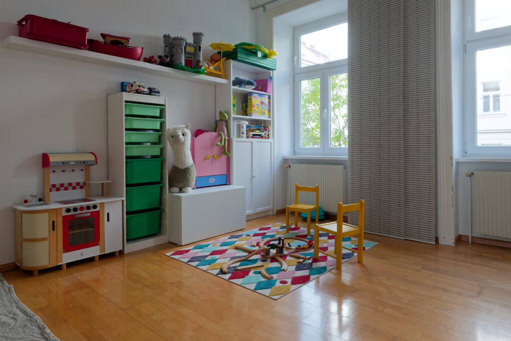 Spielbereich im Therapieraum für Sprachtherapie